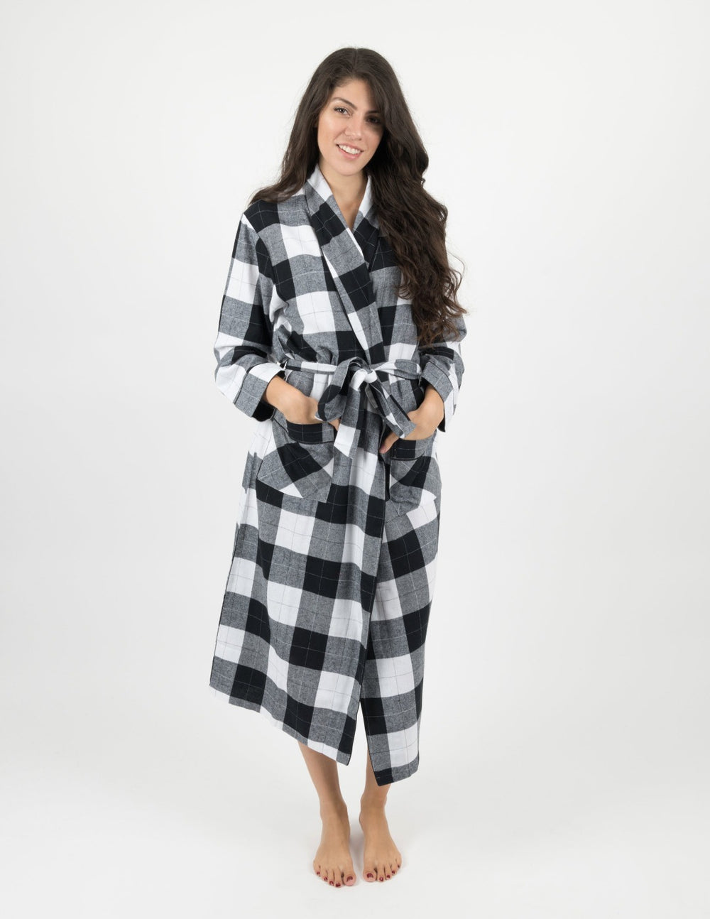black and white plaid women's flannel robe