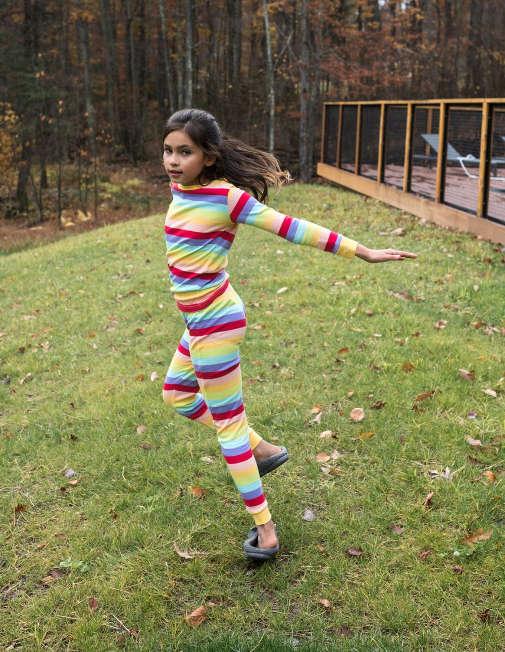 #color_rainbow-girlstripes