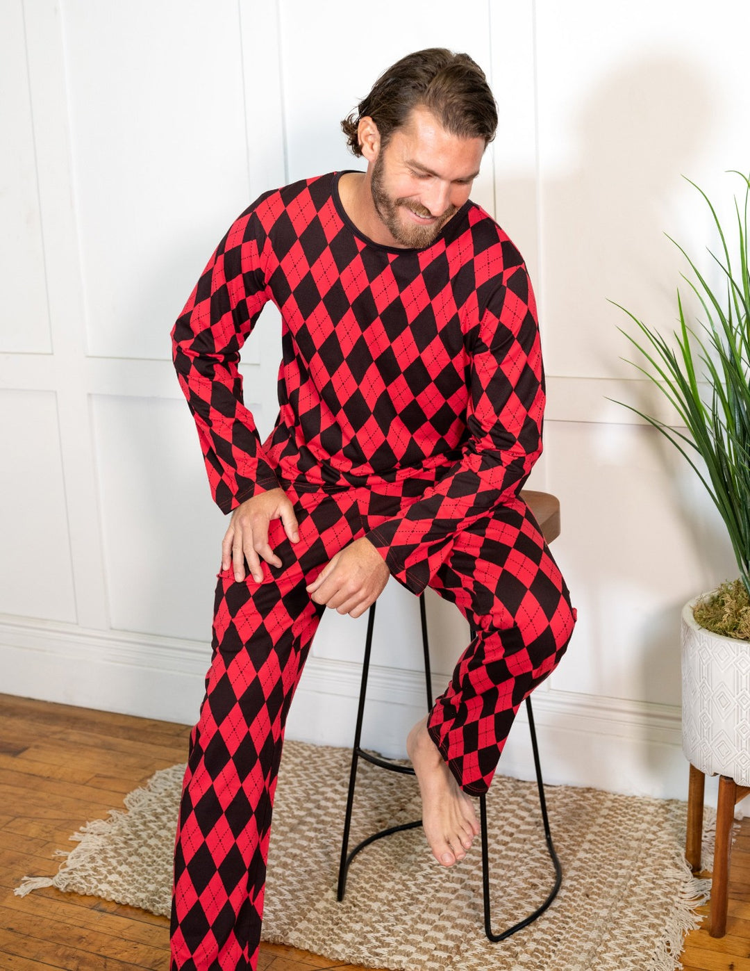 red and black argyle men's cotton pajama set