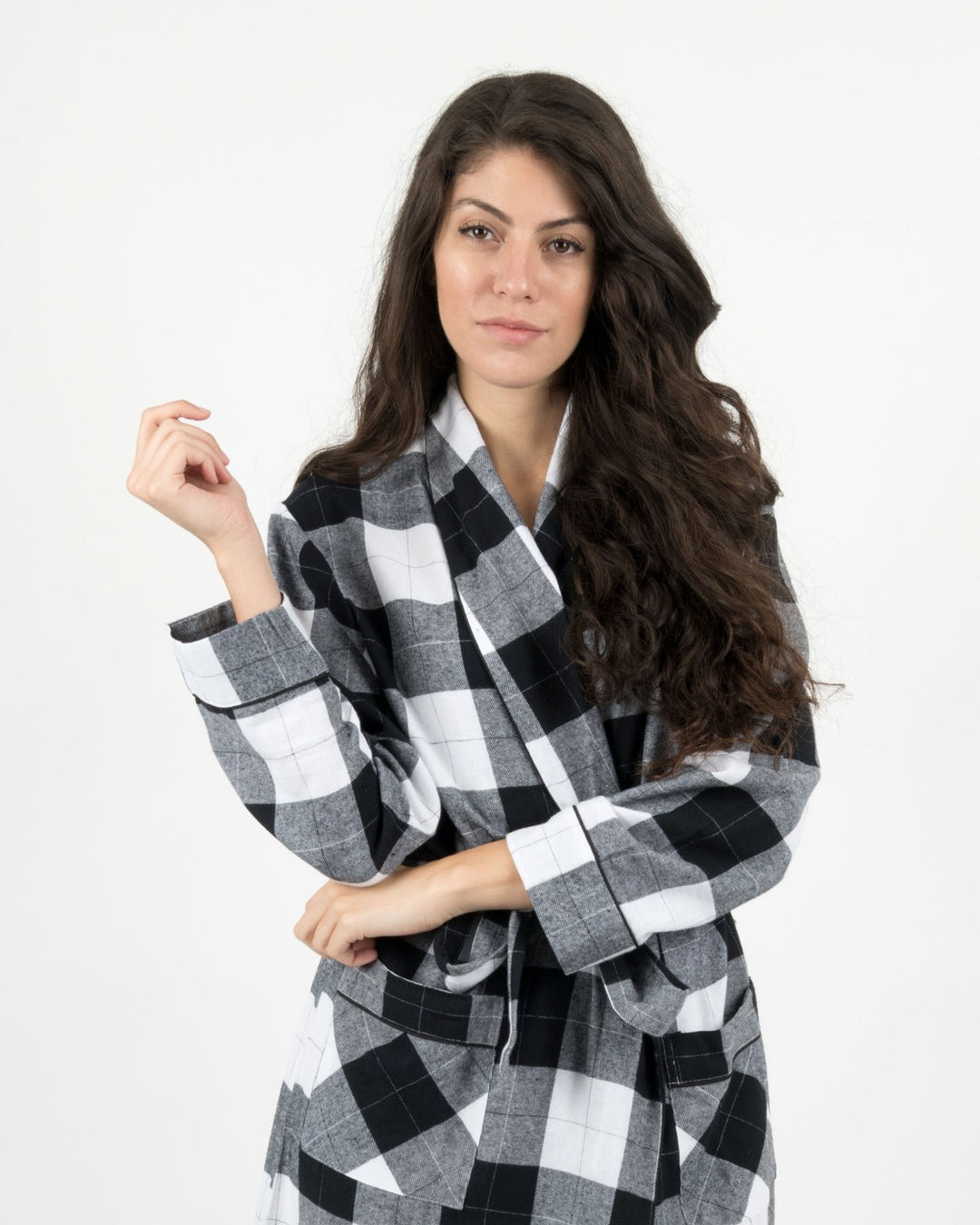 black and white plaid women's flannel robe