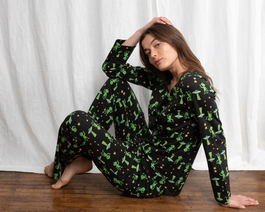 aliens women's cotton pajamas